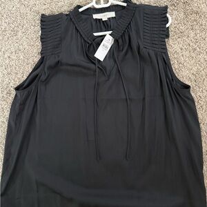 LOFT Charcoal Pleated Top